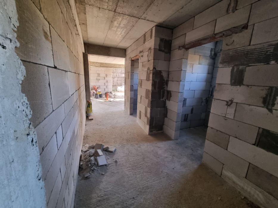 Executam lucrari de constructii