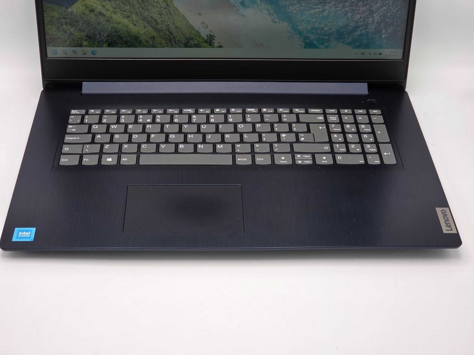 Lenovo IdeaPad 3 17ITL6 17.3" Intel Celeron 6305 4GB DDR4 128GBSSD