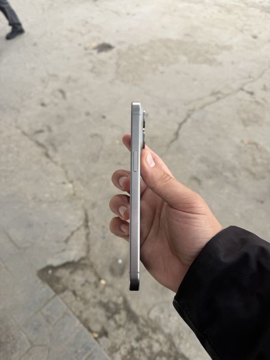 iPhone 15 Pro Max 256/84 радной