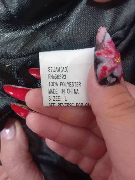 Blană de iarna neagra