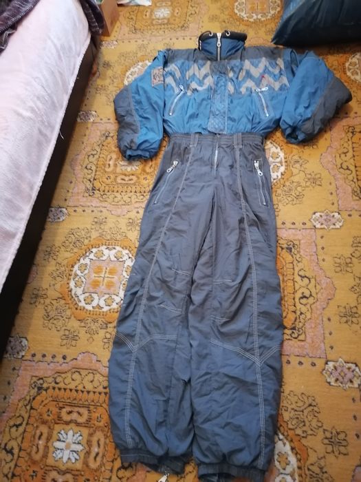 OFERTA : Salopetă ski (mărimea M)
