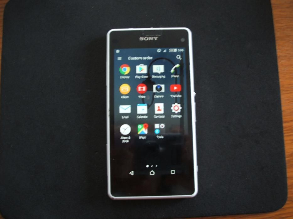 SONY XPERIA Z1 compact white , alb, display crapat