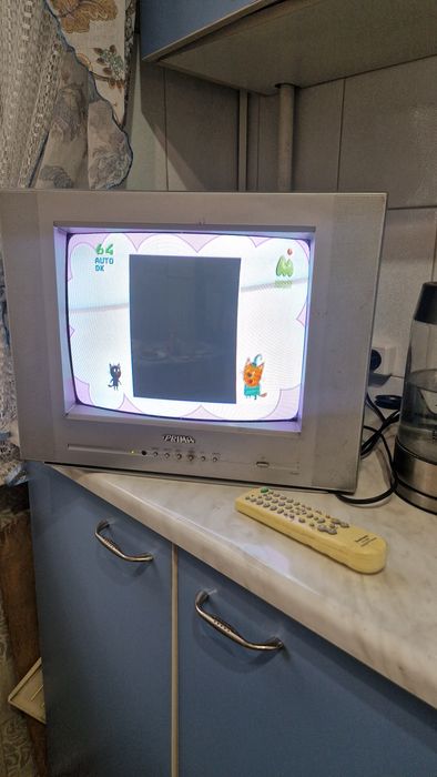 Продам небольшой телевизор Prima tk1433