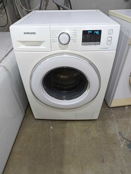 машика б/у Самсунг 8кг стиральная машина  в хорошем состоянии