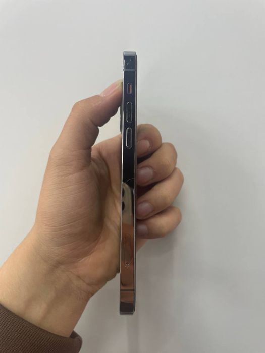 iphone 12 pro 256gb 78% Xolati zor karobka dakumenti bor