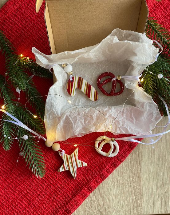 Коледни глинени украси за елха – ръчна изработка