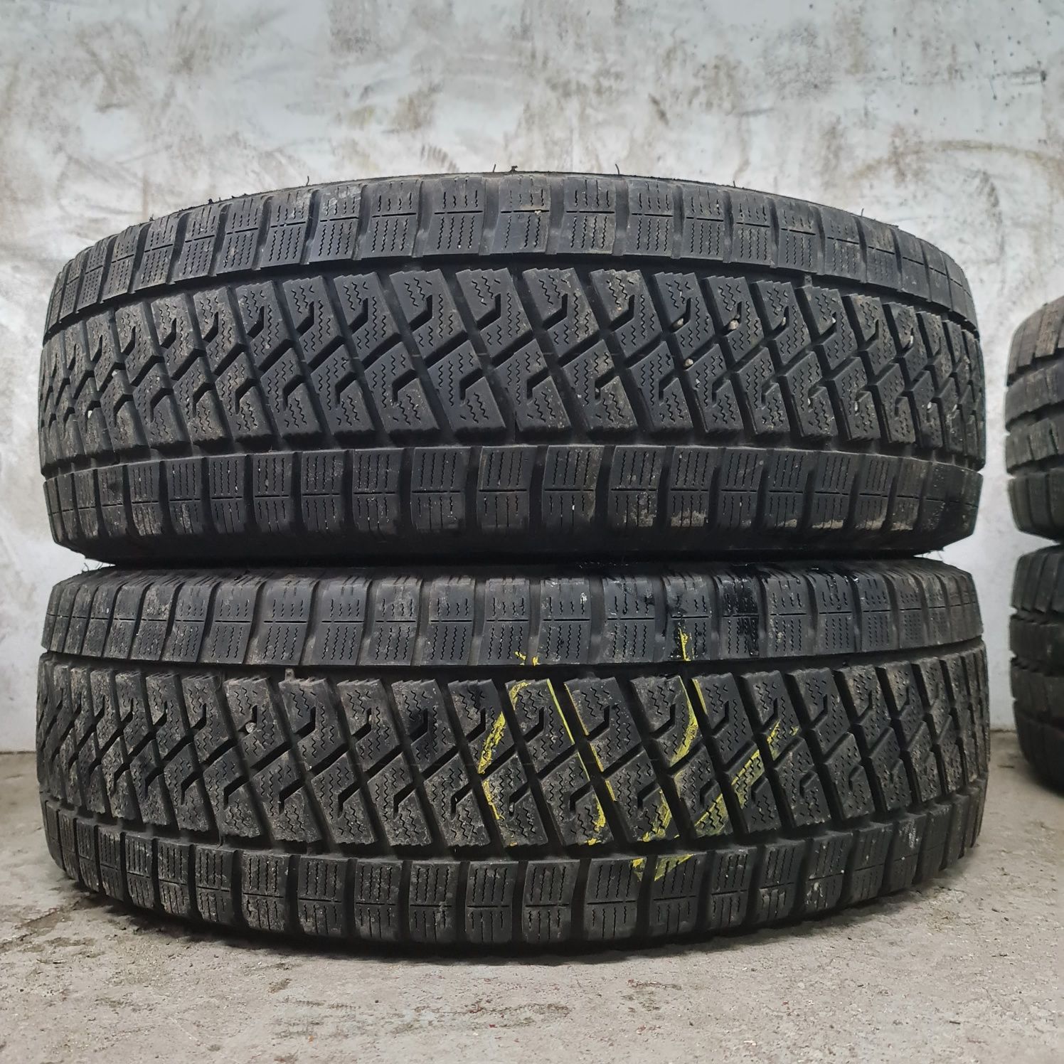 2x 205/65/16C M+S LASSA 2020 7MM Stare impecabila