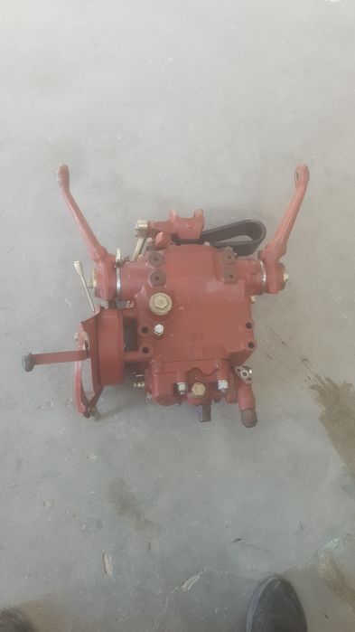 Monobloc tractor universal