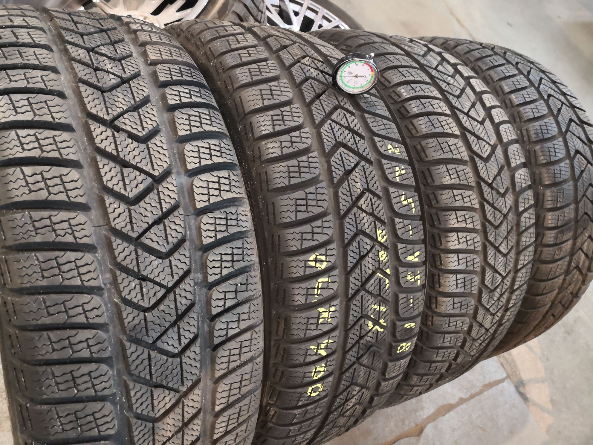 225 45 18 цола гуми Pirelli dot 19 20