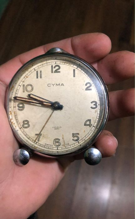 vand ceas de masa vechii