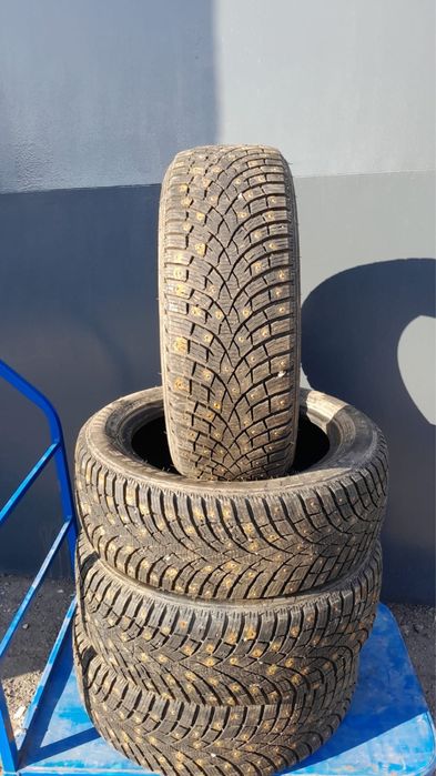 Продам шины Triangle 215/55 r17