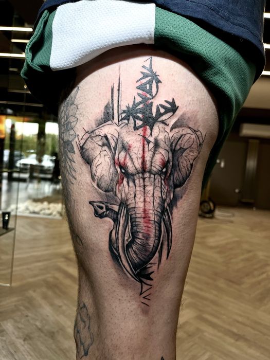 Execut tatuaje unice și personalizate pentru orice stil!