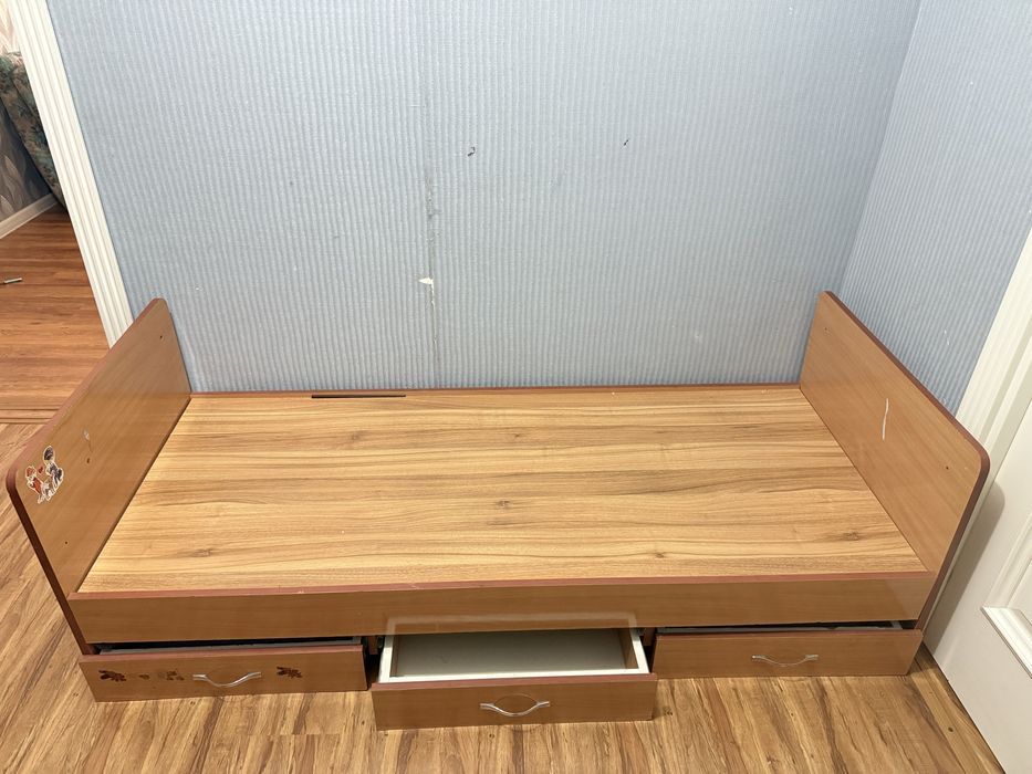 Продается кровать детская