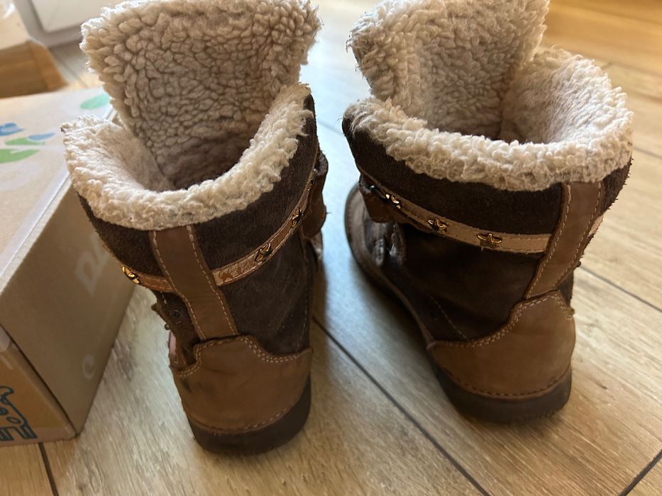 Ghetute de iarna , marimea 29, pentru fetite