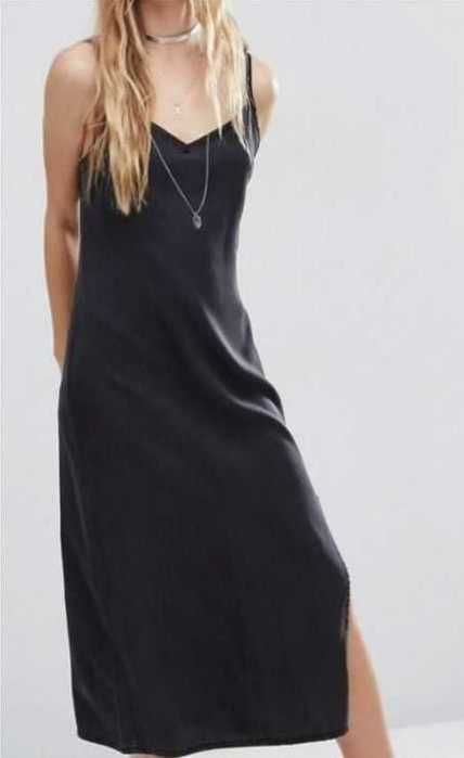 Rochie Noua de la Calvin Klein, model foarte frumos, S, M, L, XL