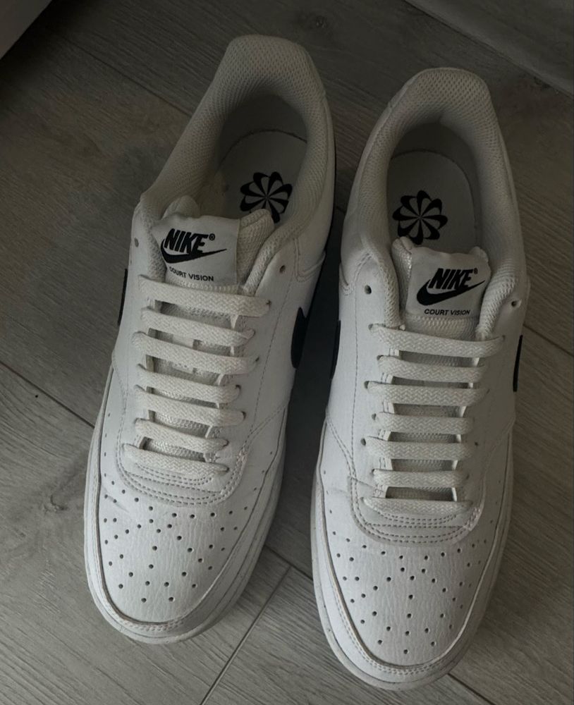 Обувки Nike Court Vision