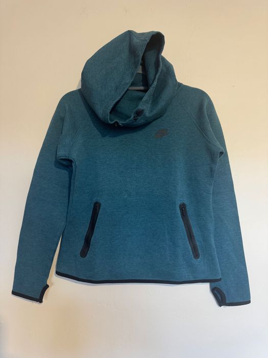 3 броя Nike Nsw Hoodie.