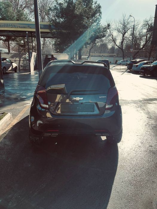 Spark
Magintafon 725 
Vedyoregistiraytsa 
Usuletir 
Charimxo yangg