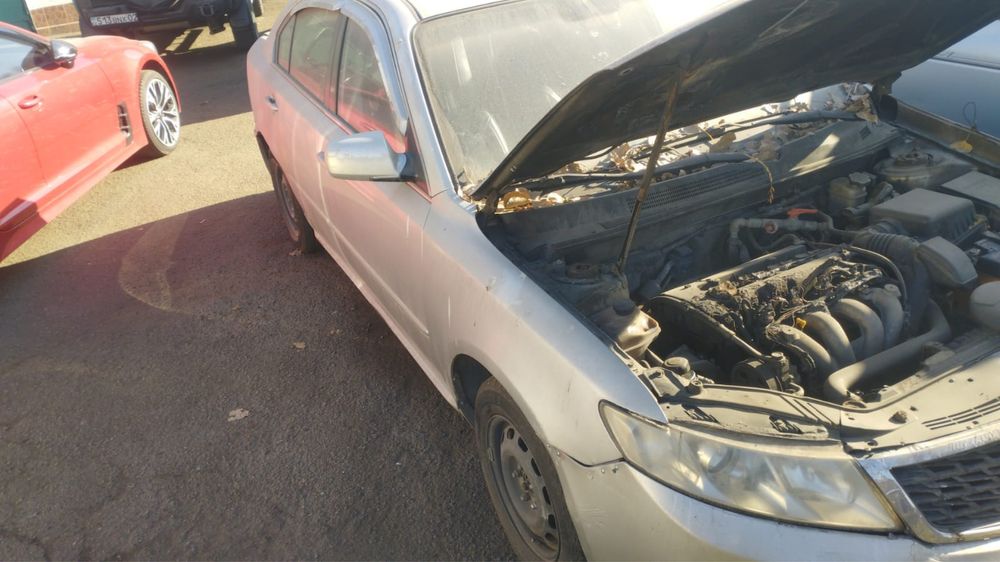 Продаю Киа Лотзе