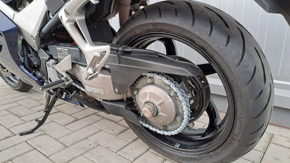 Honda vfr800 v-tec 2002