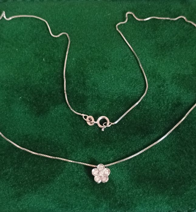 Lanț aur cu diamante