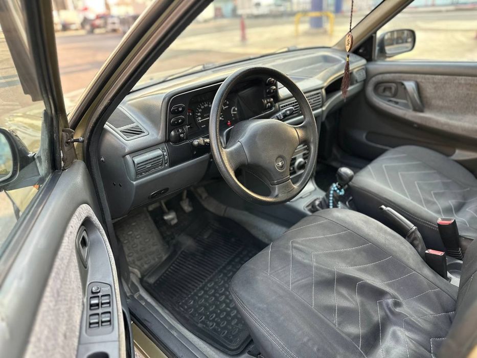 Продаётся нексия 1 сонс трамблёр