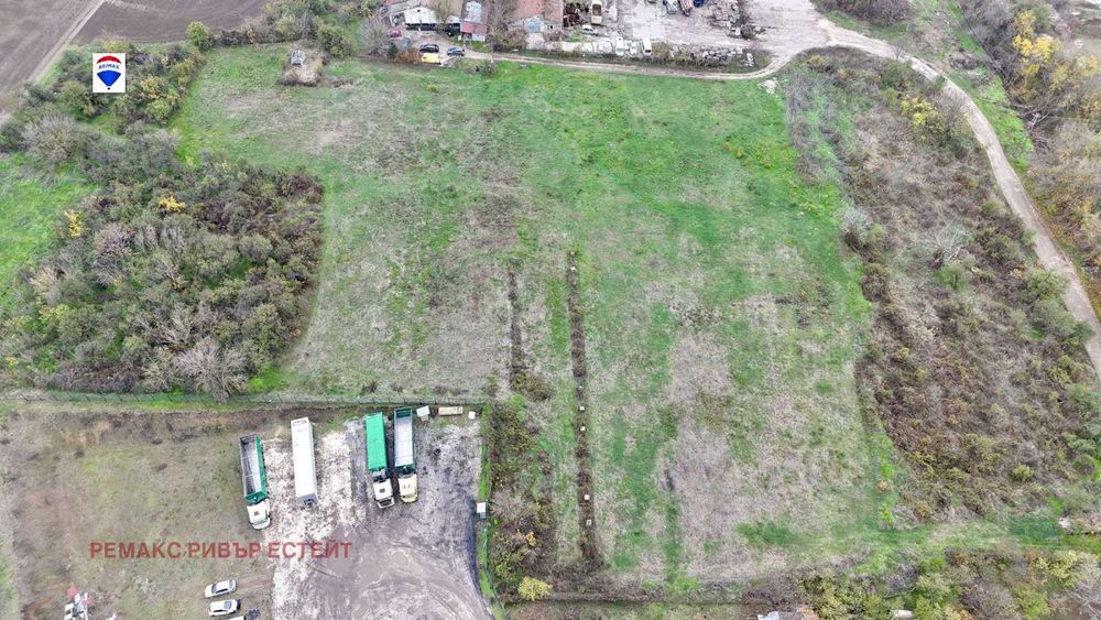 Продава се Парцел в Русе, Промишлена зона - Изток - 13939 кв.м за 16 €/кв.м - Снимка #8