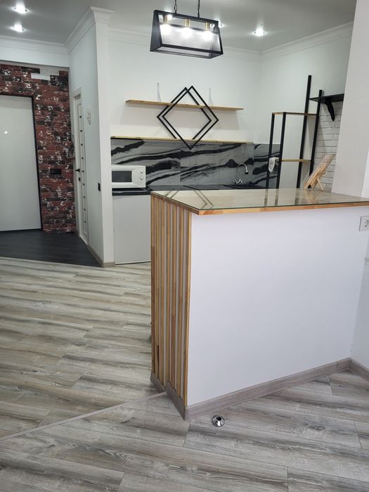 Квартира однокомнатная в центре с видом на реку