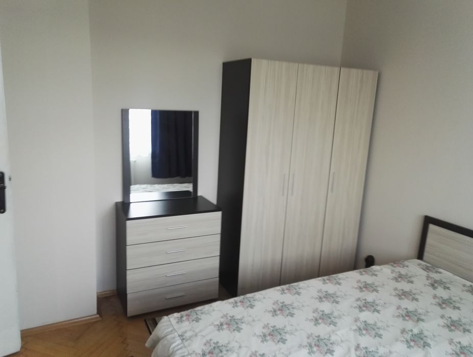 Двустаен апартамент в Младост 1 под наем