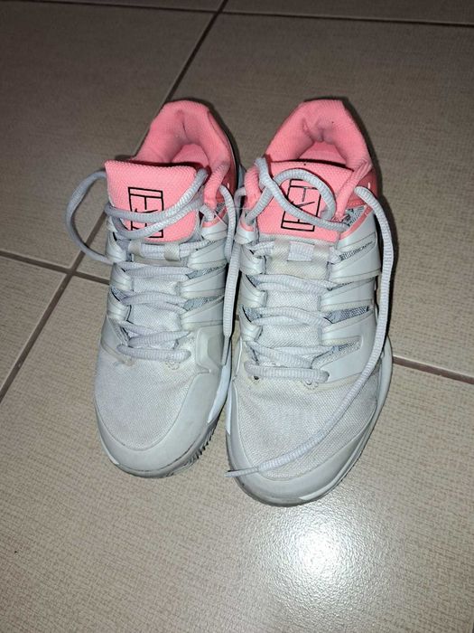 Incaltaminte tenis NIKE marimea 36