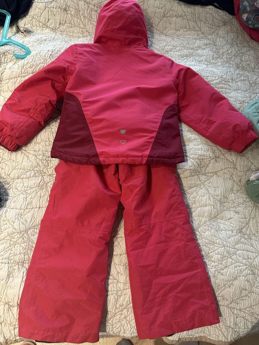 Детски Ски и зимни якета, елеци и панталони.