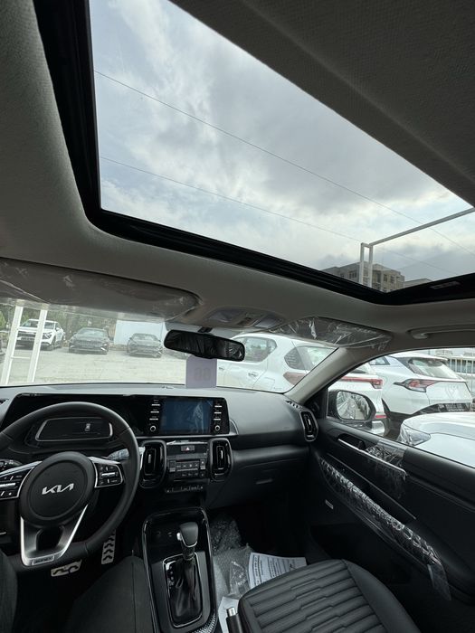 Kia Sonet 3 pozitiya prestige shos spravka salon