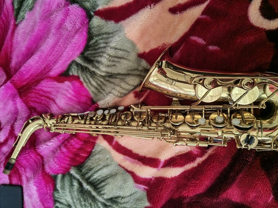 Vând saxofon yamaha yas 280 stare bună