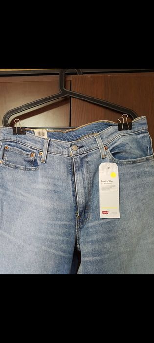 Blugi originali de la Levi's