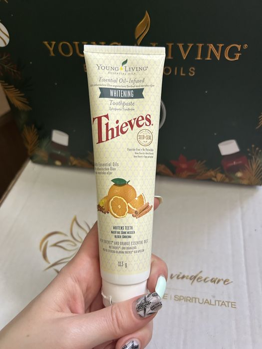 Withening pasta dinti