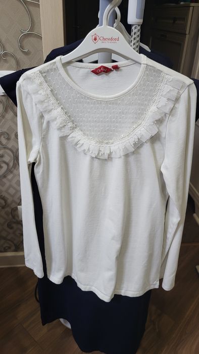 Блузки и водолазки для школы