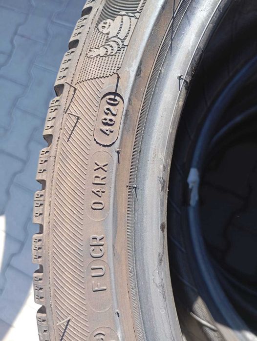 225 40 18 Anvelope mixte Michelin CrossClimate Michelin CrossClimate 2