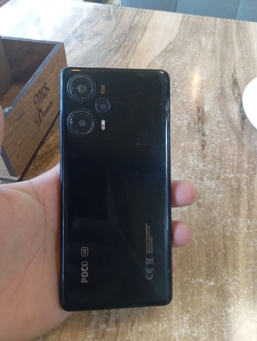 Продам телефон Poco F5. 5G 12/256 состояние отличное