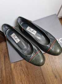 Balerini/ pantofi piele vintage
