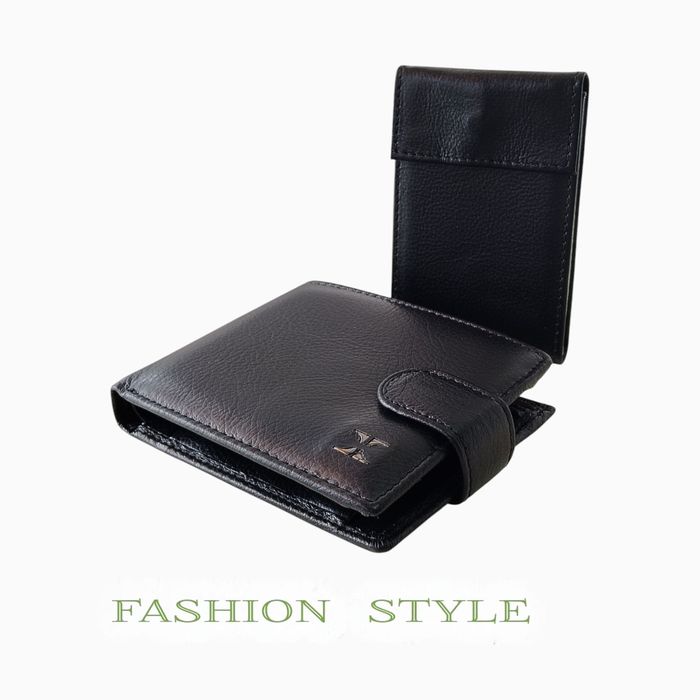 Мъжки портфейл от естествена кожа с личен калъф за документи