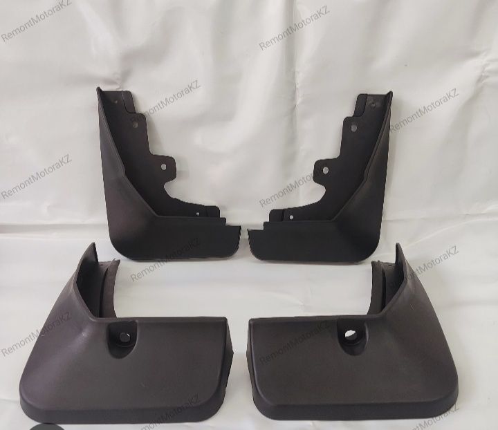 Продам брызговики на чанган цс 55 плюс,,х5 плюс,х7 плюс