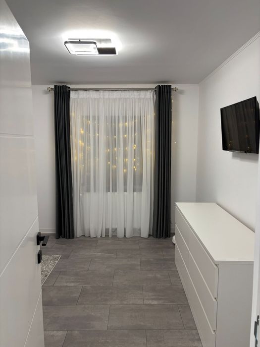 Apartament 3 camere 70 mp etajul 2