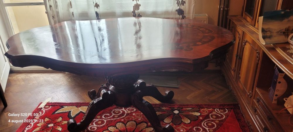 Vand masa Mona Lisa fără scaune