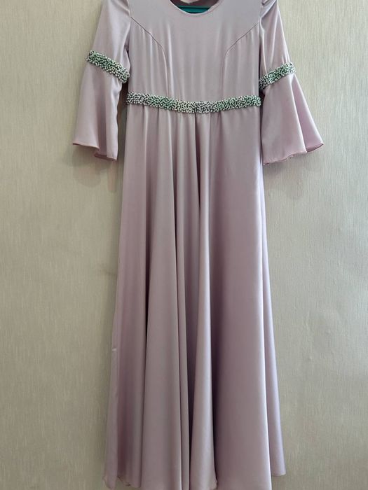 Продается нарядное платье