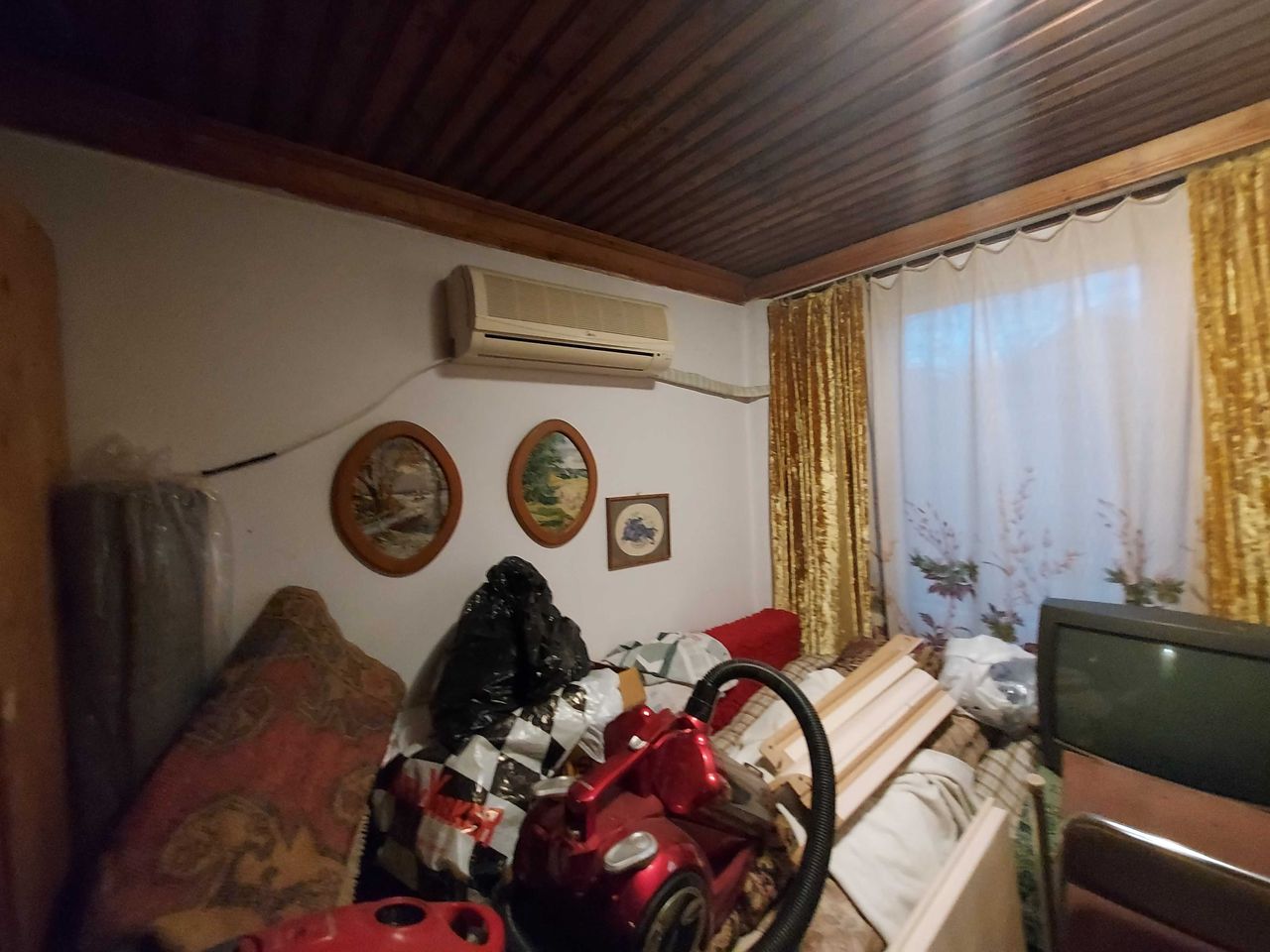 Продава се Къща в Радомир - 93 кв.м за 686 €/кв.м - Снимка #7