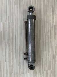 Cilindru hidraulic TAF Romanesc