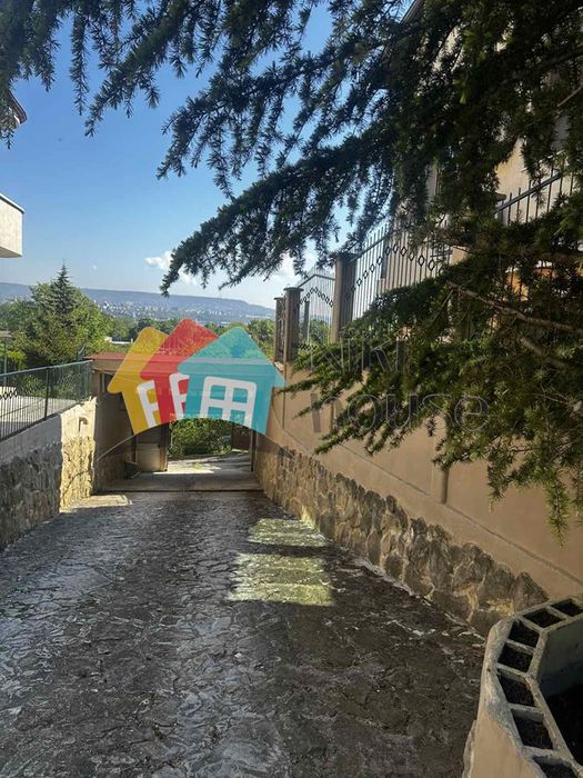 Парцел в Варна-Аспарухово площ 575 цена 1