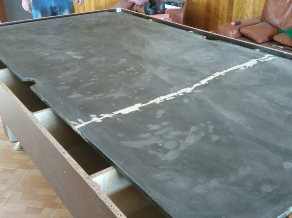 Repar ,reconditionez mese de biliard