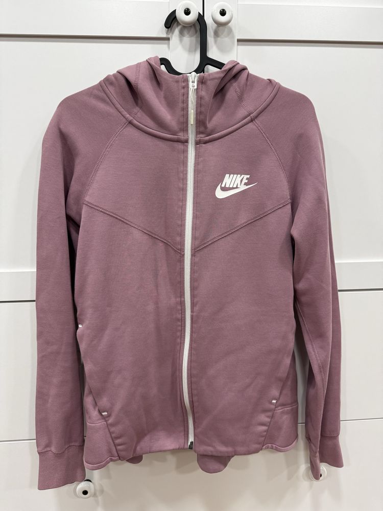 Дамска тениска NIKE