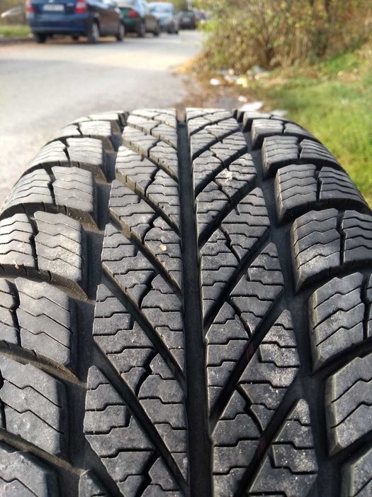 Лети джанти със зимни гуми 195/65/15